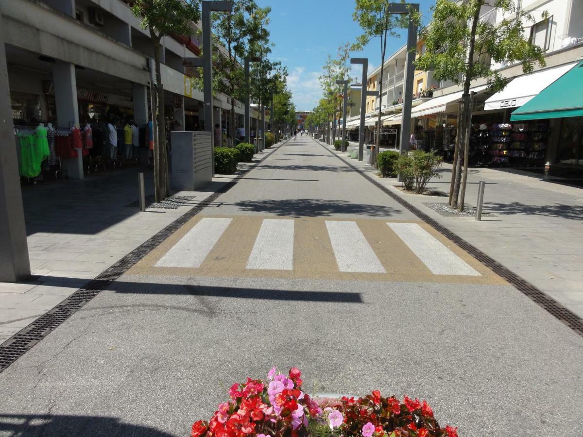 Storione - Appartamenti Bibione Exterior foto